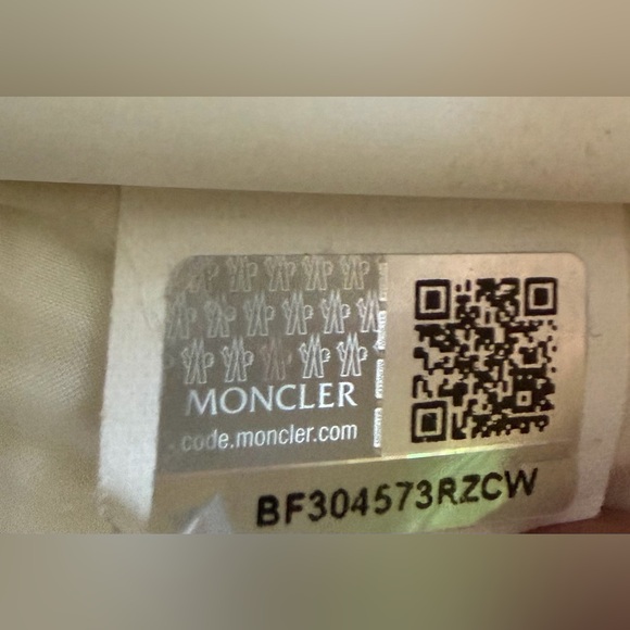 $1850 XS MONCLER CABLE KNIT Hooded Jacket CARDIGAN 100% RARE - Picture 12 of 12